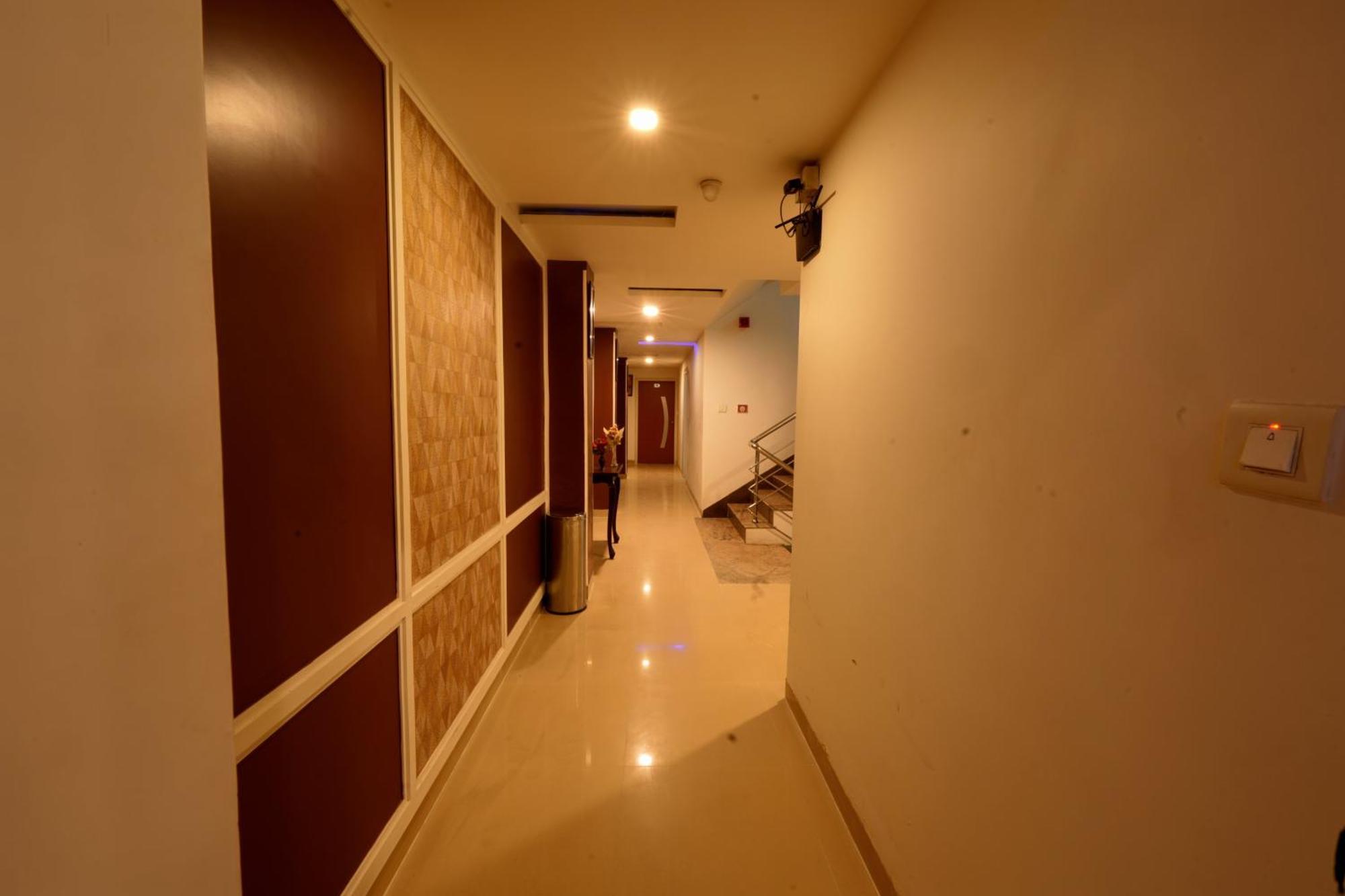 โอเทล โอเปร่า Hotel เดลี ภายนอก รูปภาพ