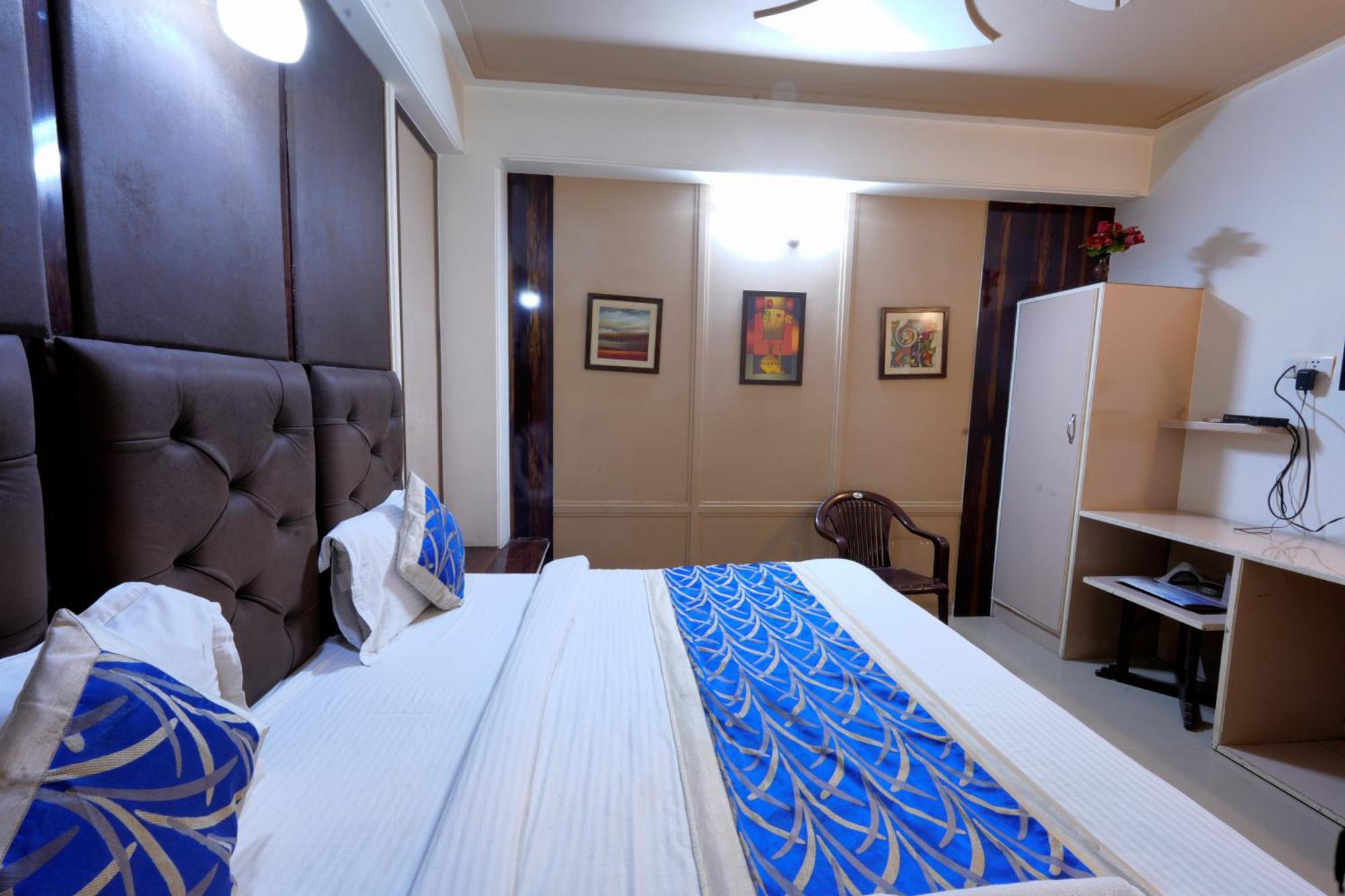 โอเทล โอเปร่า Hotel เดลี ภายนอก รูปภาพ